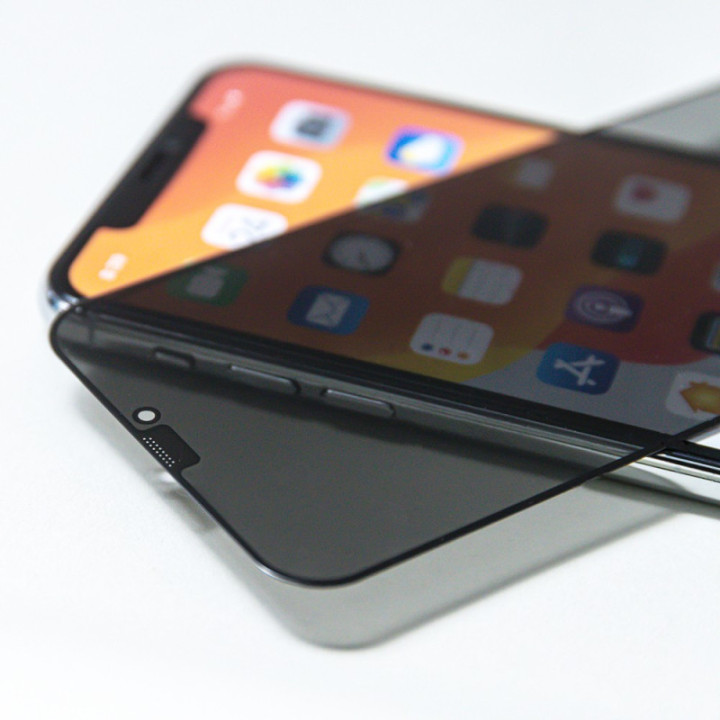Zaščitno steklo Privacy za Apple iPhone 17 Pro